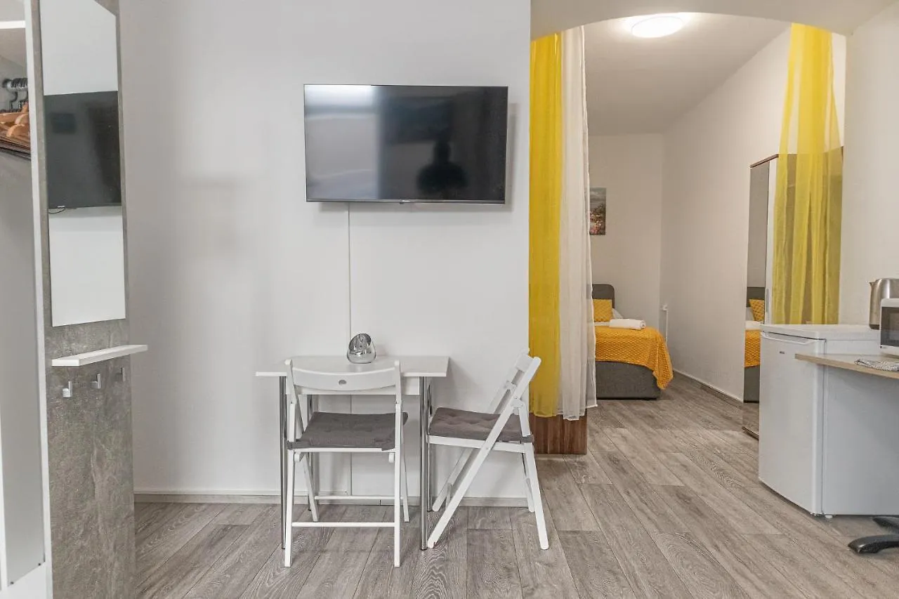 3 Standard Rooms Near Hauptbahnhof Vienna