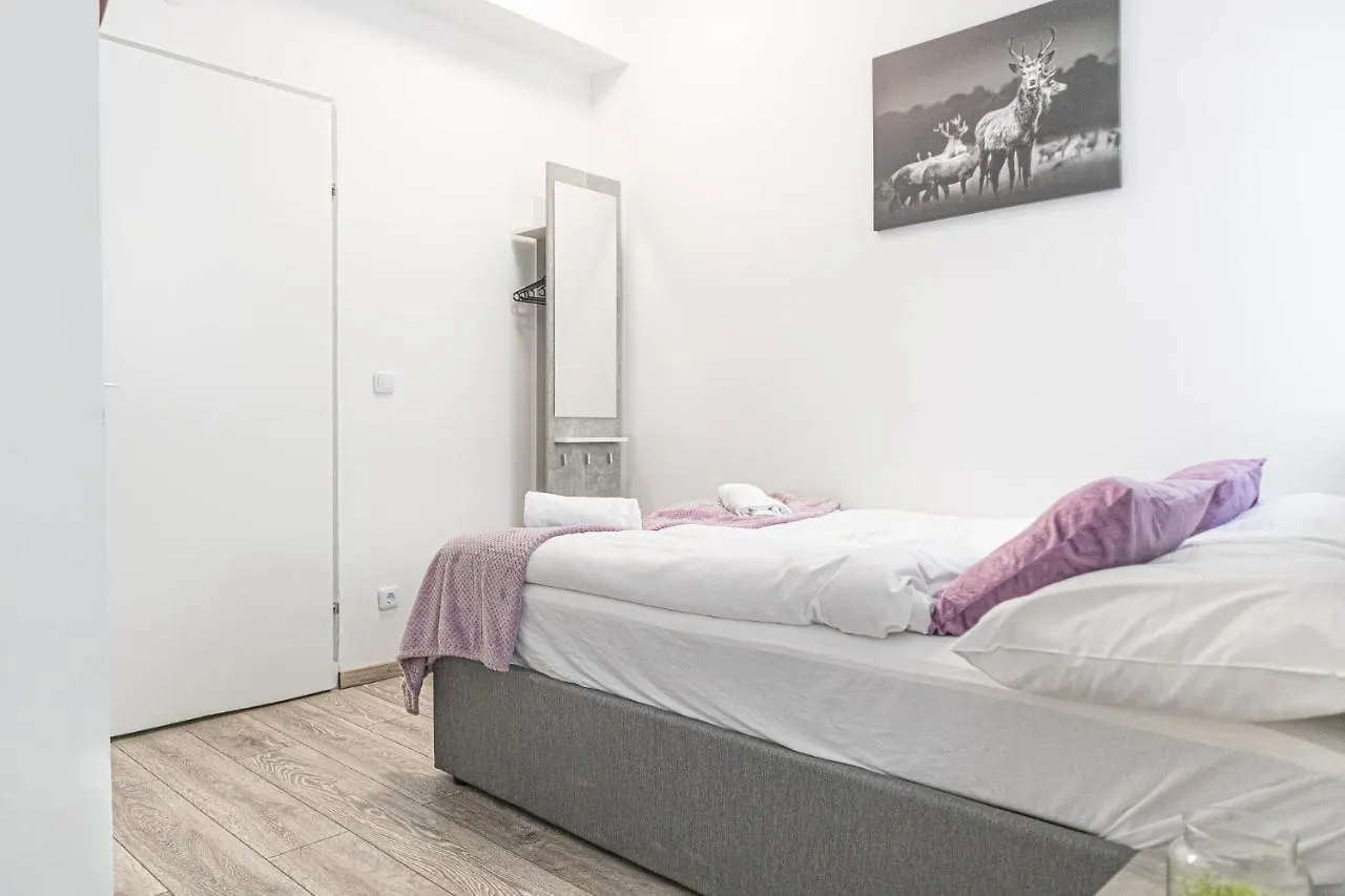 3 Standard Rooms Near Hauptbahnhof Vienna Austria